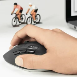 Logitech M720 Wireless Mouse Triathlon Computer  Dual-mode 2.4Ghz Optical Ergonomic Mice Support Multi-device Switch 6
