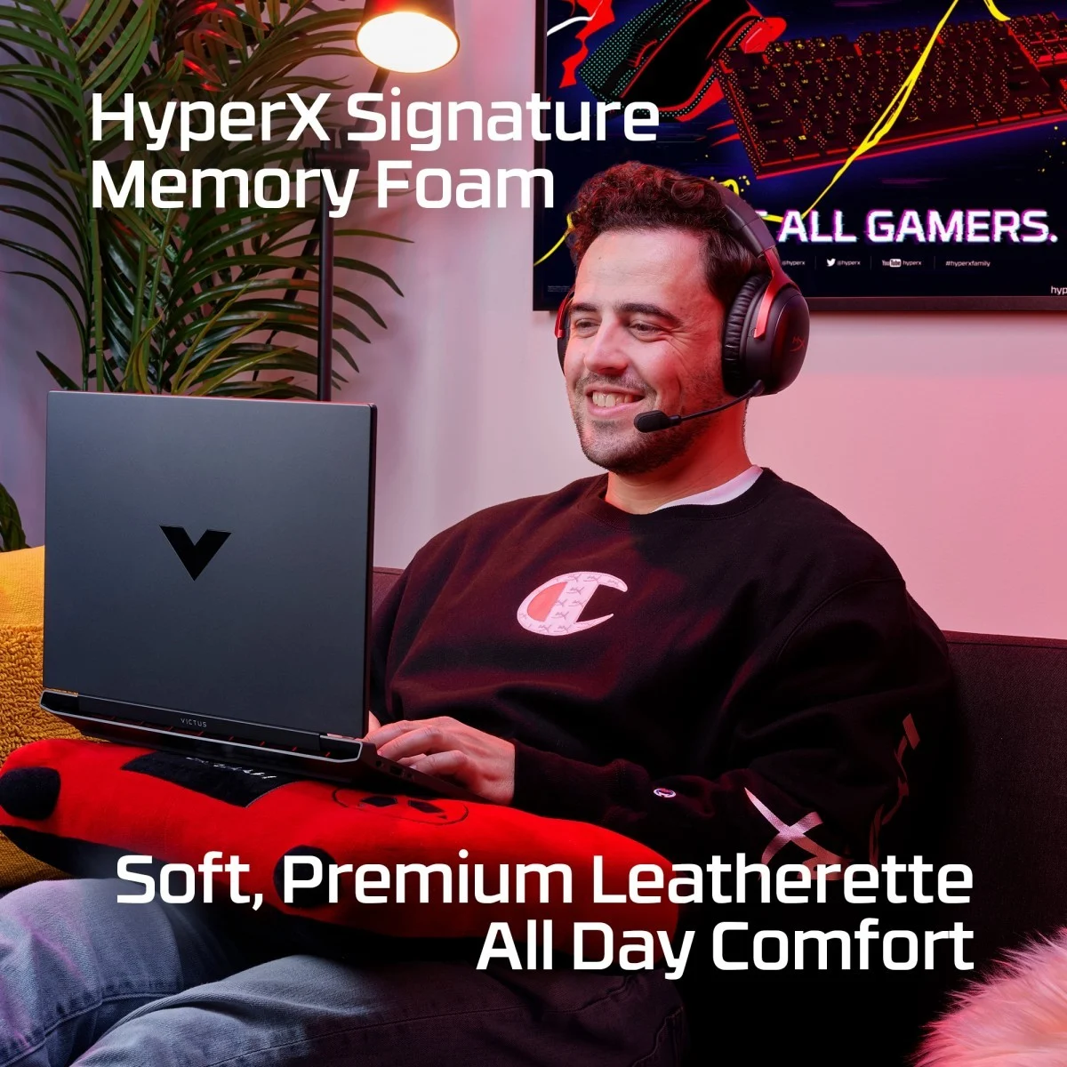 HyperX Cloud III Wireless Gaming Headset Black/Red - Image 3