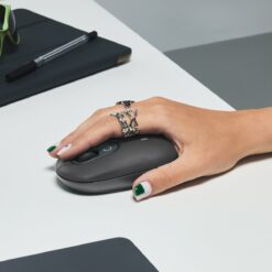 Logitech POP Wireless Mouse Graphite SmartWheel scrolling in use