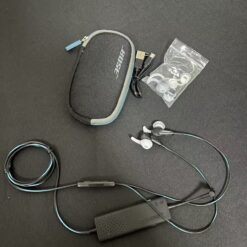 Bose QuietComfort 20 complete set – actual stock photo